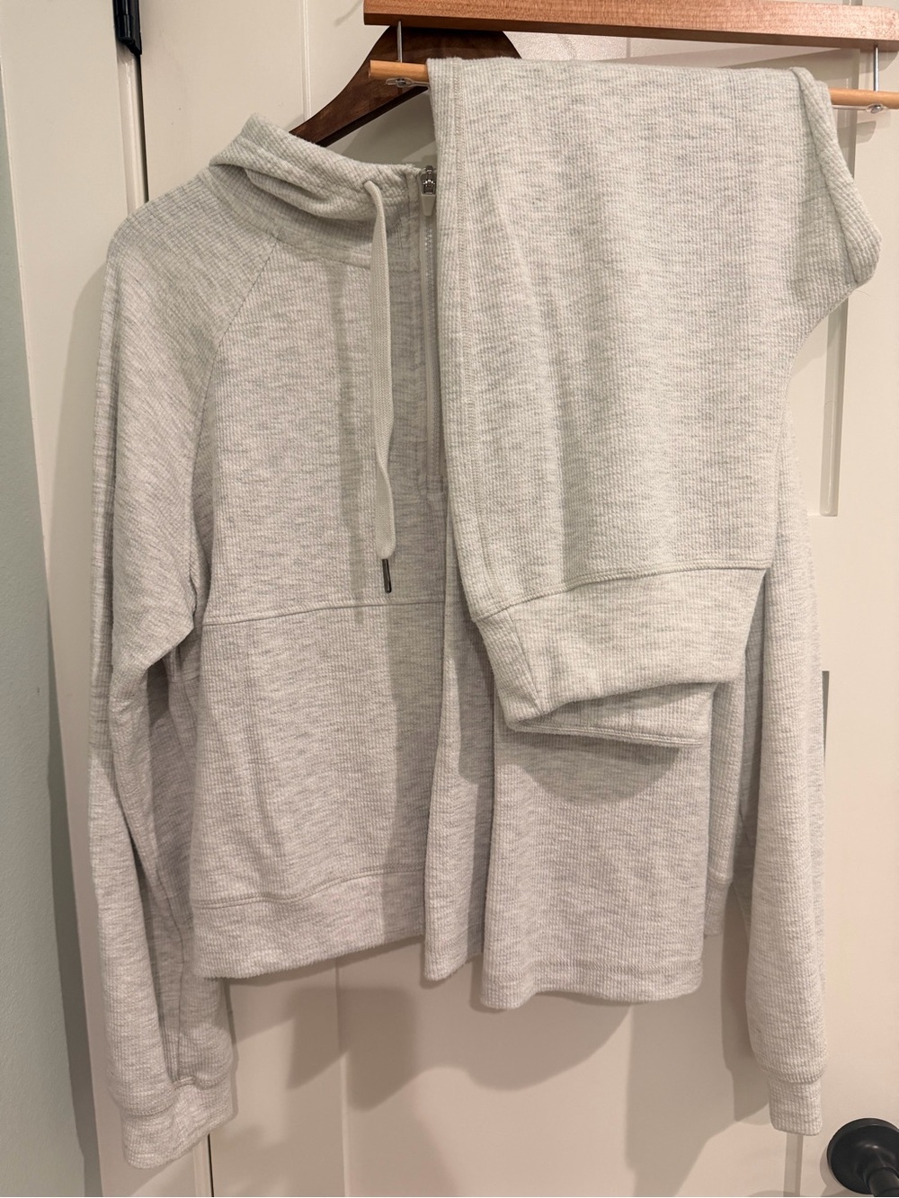 Jockey Light Gray Heather Knit Active Hoodie Pants Set Travel Errands Super Soft